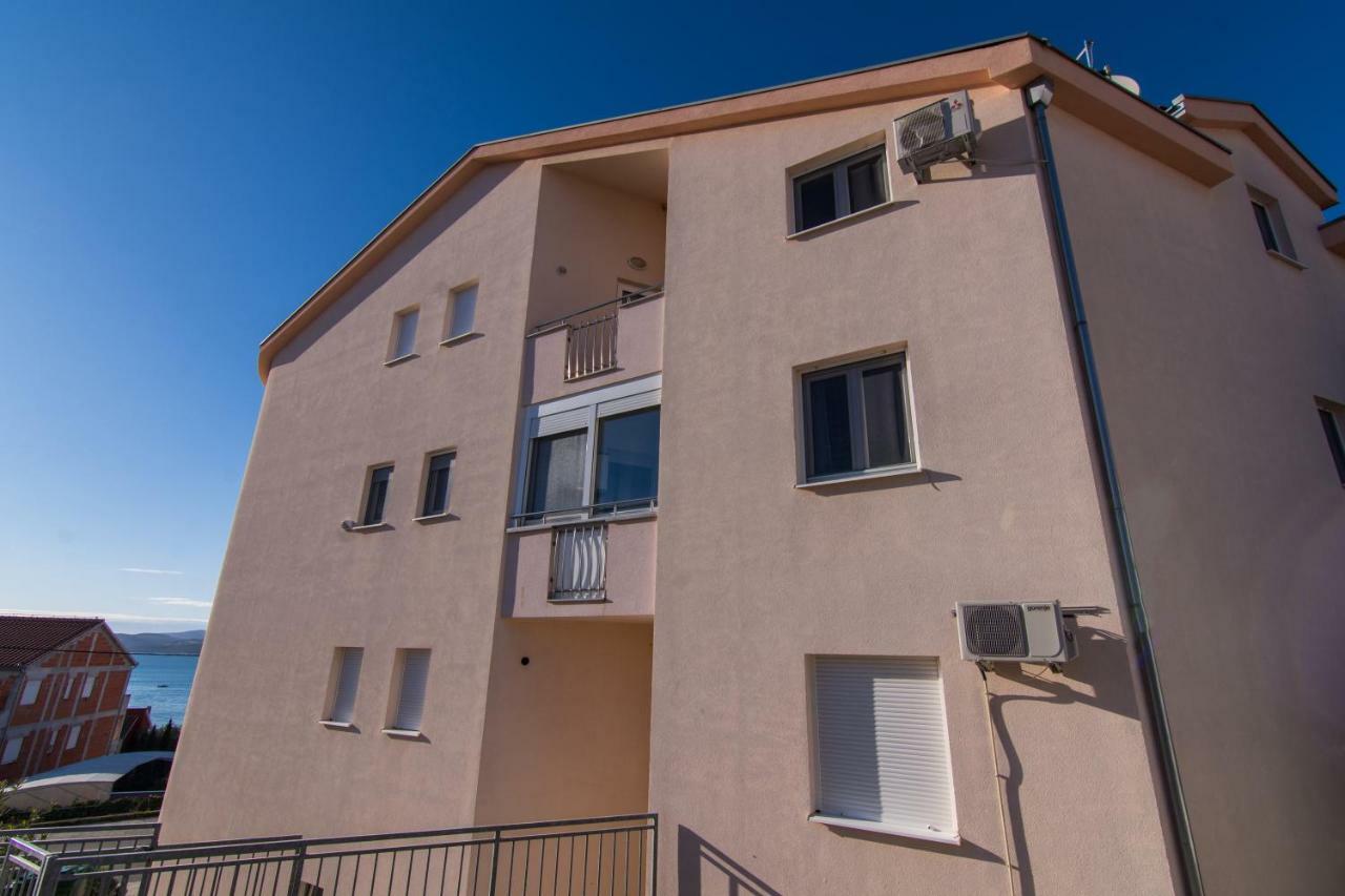 Apartment Aba Trogir Exterior photo