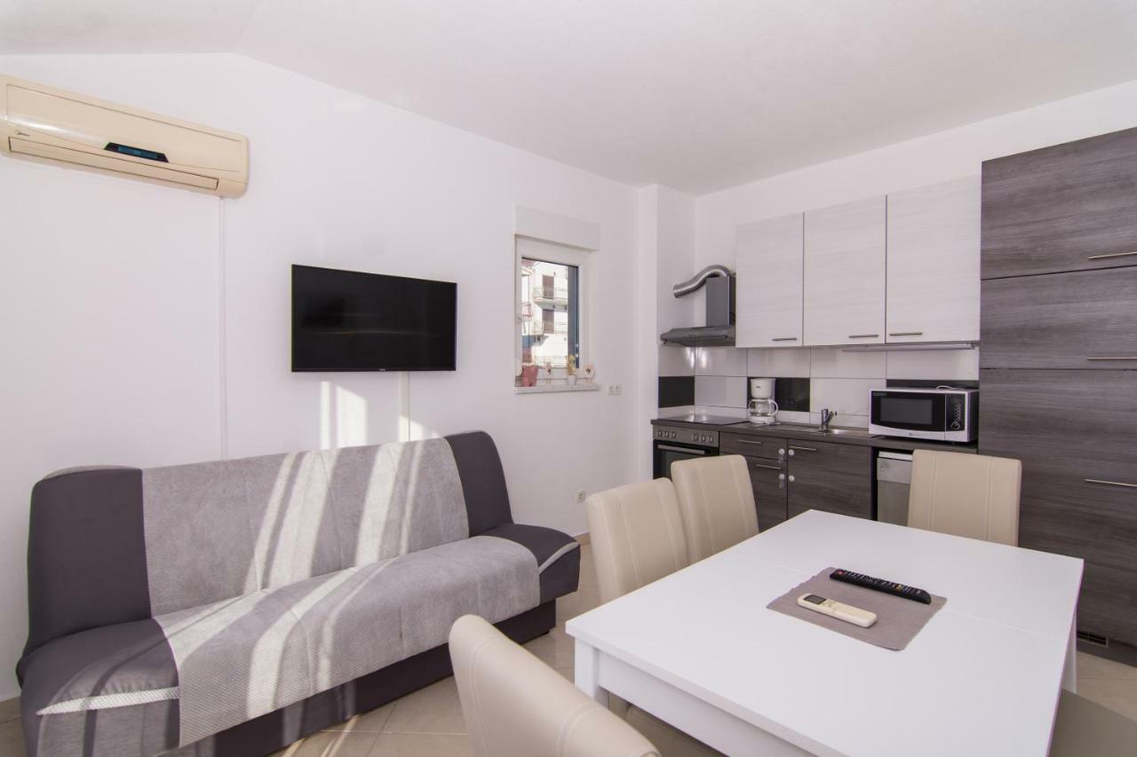 Apartment Aba Trogir Exterior photo