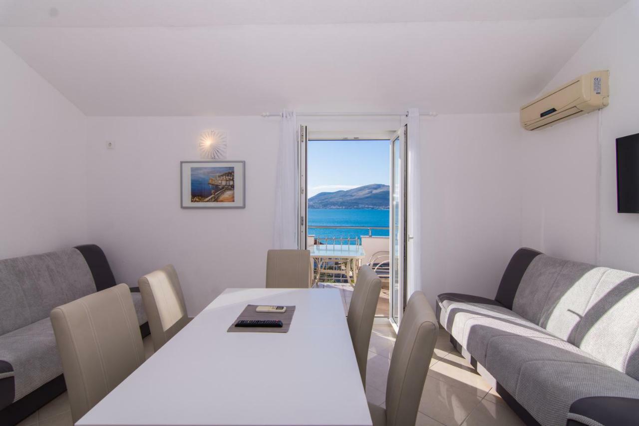 Apartment Aba Trogir Exterior photo